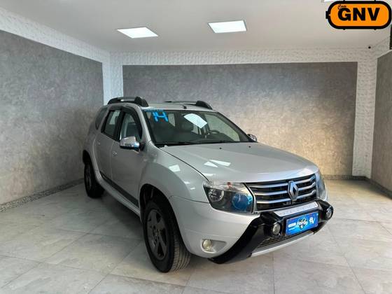 RENAULT DUSTER 2.0 DYNAMIQUE 4X2 16V FLEX 4P AUTOMÁTICO RENAULT DUSTER 2.0 DYNAMIQUE 4X2 16V FLEX 4P AUTOMÁTICO